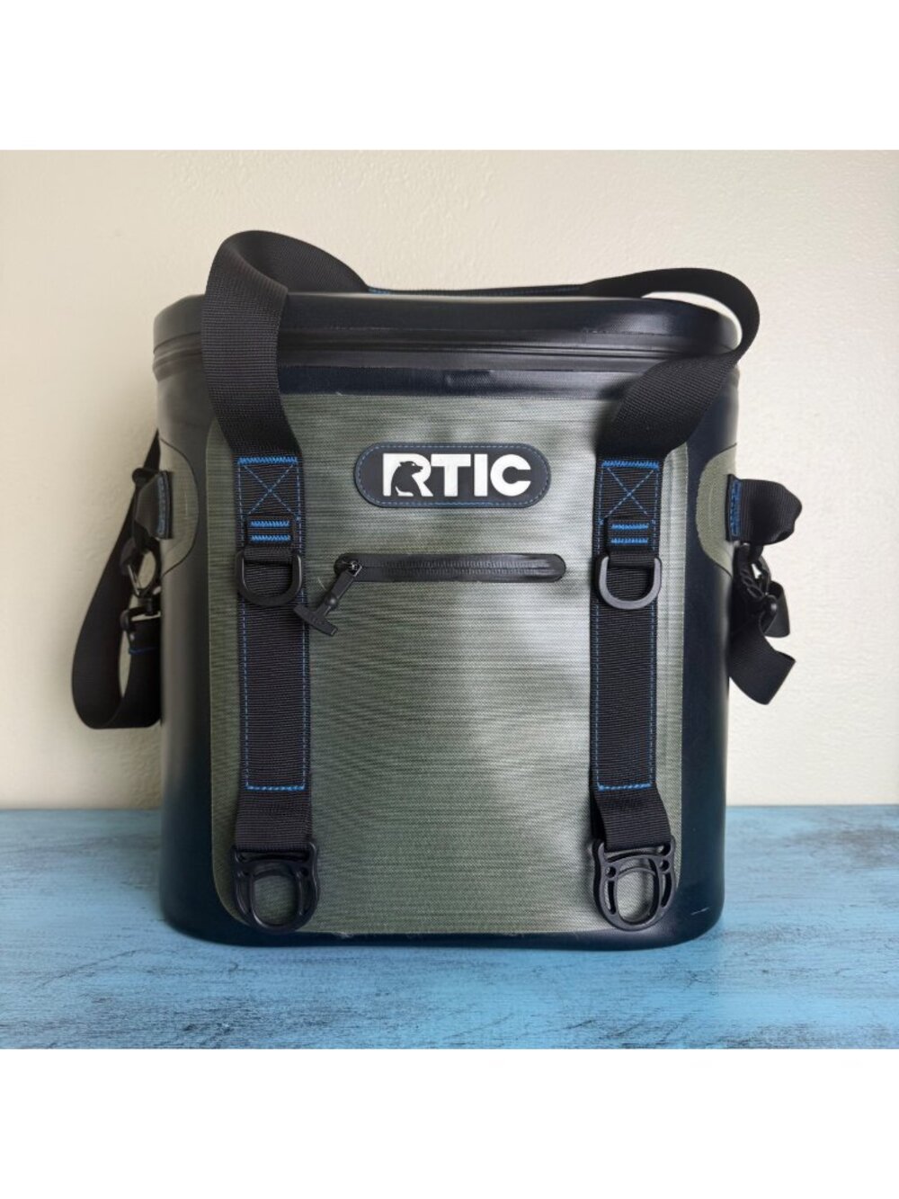 RTIC Ultra-Tough Soft Cooler w/ Shoulder Straps Waterproof Green & Black
